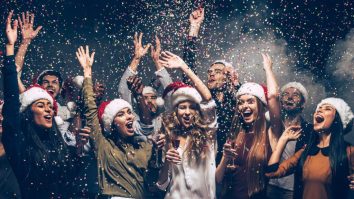 Petrecerile de Crăciun de la birou pot fi o sursă de stres pentru persoanele introvertite. Care sunt recomandările psihologilor