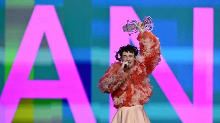 Nemo, câștigătorul Eurovision 2024, anunță că returnează trofeul. Nemo protestează față de participarea Israelului în 2026