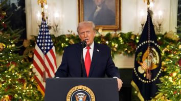 STAREA NAȚIUNII. Trump se adresează poporului american, într-un discurs la Casa Albă după 11 luni de mandat: „Am transformat totul. Suntem cea mai puternică țară din lume, deși acum 1 an eram morți. Multe dintre aceste reușite se datorează TARIFELOR”