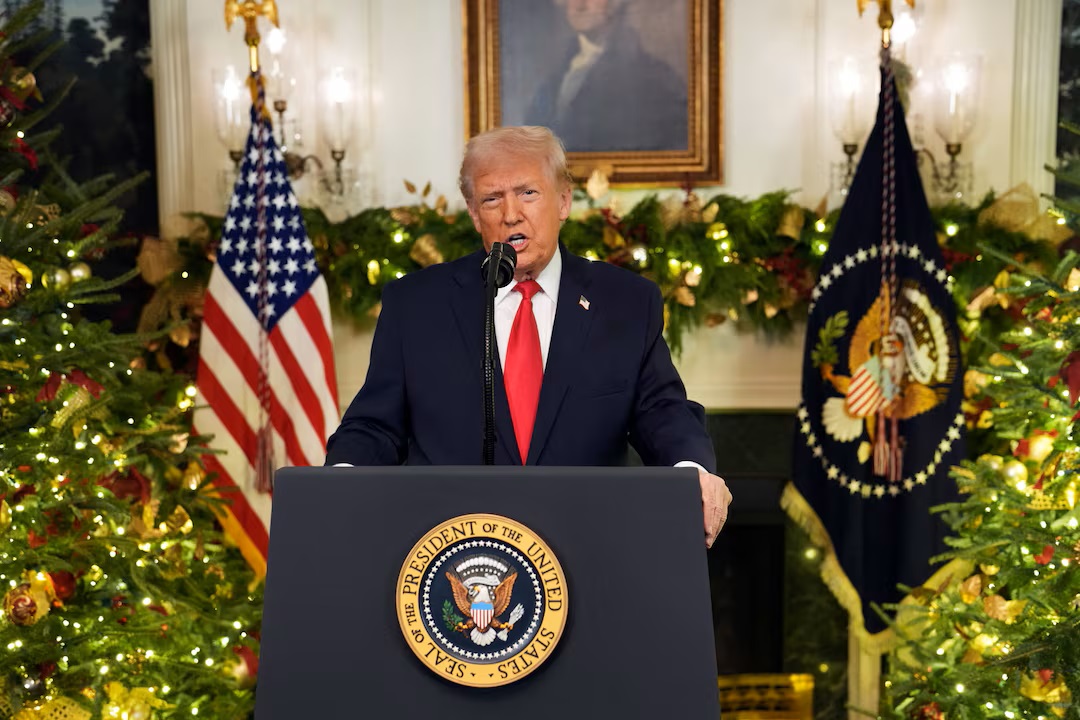 STAREA NAȚIUNII. Trump se adresează poporului american, într-un discurs la Casa Albă după 11 luni de mandat: „Am transformat totul. Suntem cea mai puternică țară din lume, deși acum 1 an eram morți. Multe dintre aceste reușite se datorează TARIFELOR”