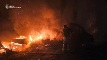 Rusia a atacat Ucraina cu peste 650 de drone Shahed și peste 30 de rachete. Zelenski: „Un atac înainte de Crăciun semnalează foarte clar prioritățile Rusiei. Putin nu se poate opri din a ucide, iar asta înseamnă că lumea nu pune suficientă presiune”