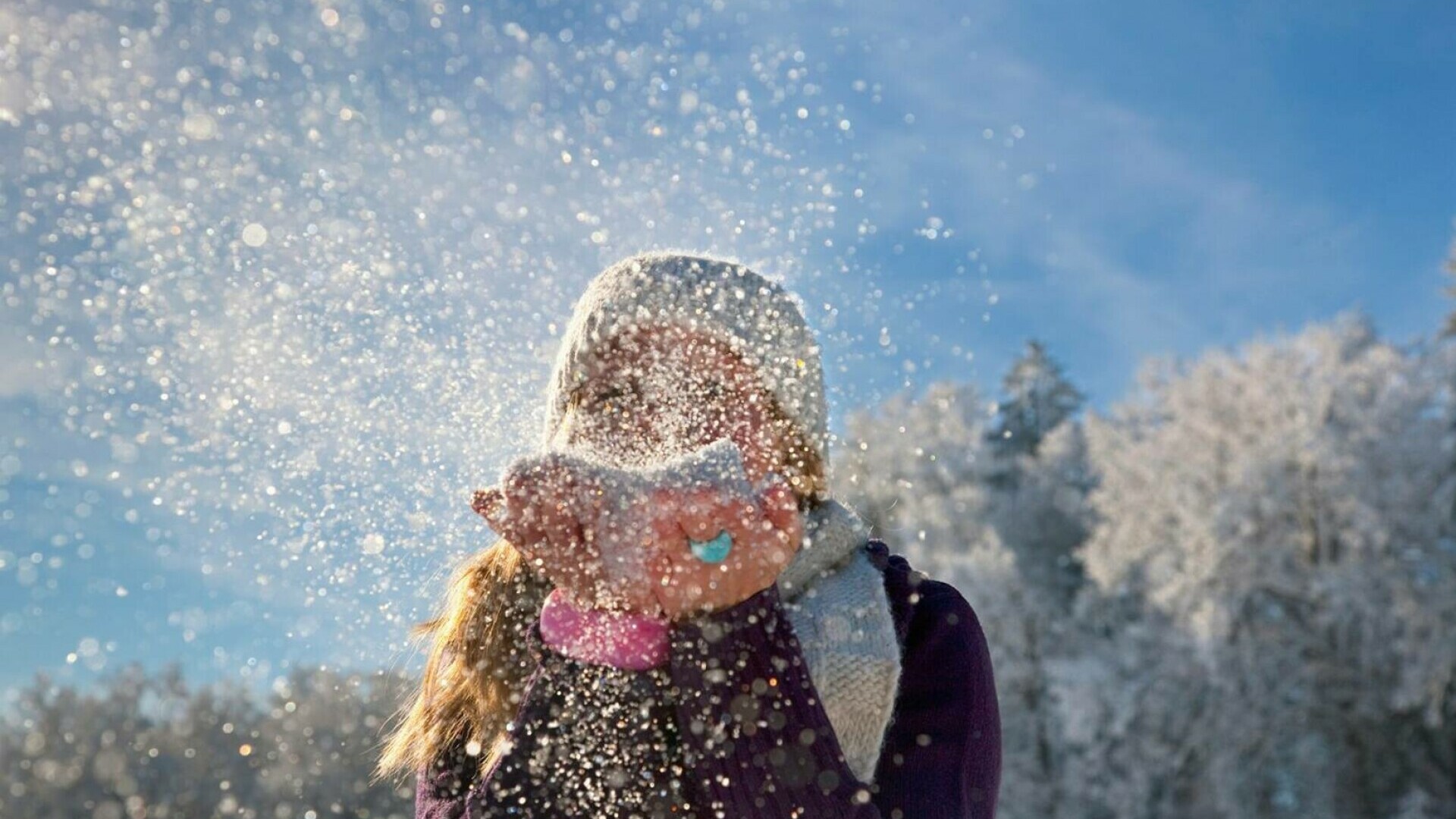 ANM anunță ninsori și viscol în Ajunul Crăciunului. Cum va fi vremea de sărbători