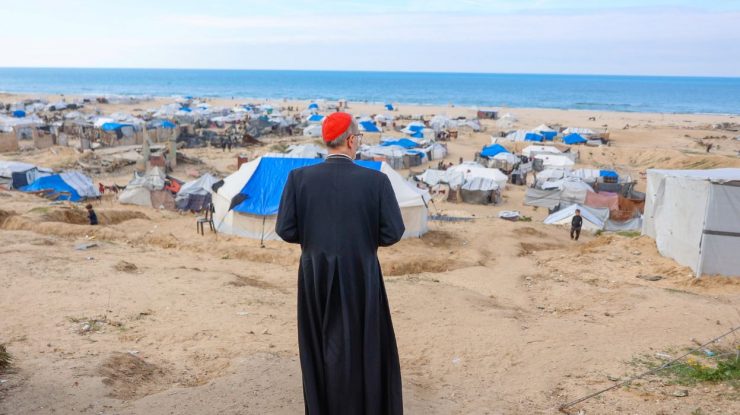 Patriarhul Latin de Ierusalim – echilibristică pe un butoi cu pulbere