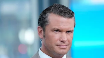 Statele Unite au lansat „Operațiunea Hawkey Strike” în Siria. Pete Hegseth: „Am ucis mulți inamici ISIS și continuăm. Acesta nu este începutul unui război – este o declarație de răzbunare”