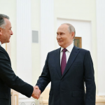 Vladimir Putin se întâlnește marți cu Steve Witkoff la Moscova pentru negocieri