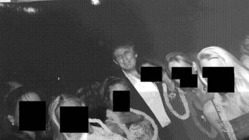 Democrații publică 19 fotografii noi din palmaresul lui Jeffrey Epstein. În ce ipostaze apar Donald Trump, Bill Gates, Bill Clinton și alte figuri puternice din cercul pedofilului