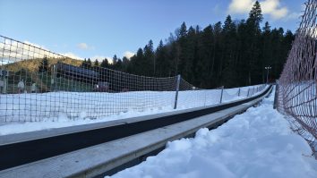 Ce faci în weekend? Mergi la schi, la Azuga