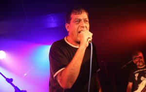 A murit Artan, vocea inconfundabilă a rock-ului românesc și fondatorul trupelor Timpuri Noi și Partizan. Artistul avea 64 de ani. Medicii nu l-au mai putut salva