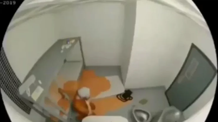Administrația Trump a publicat și apoi șters un video AI care arăta sinuciderea lui Jeffrey Epstein