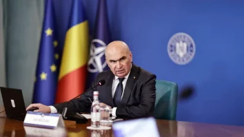 Premierul Bolojan aduce din nou în discuţie creşterea vârstei de pensionare la 65 de ani, inclusiv pentru militari: „Nu mai putem susține pensionari la 48, 50, 52 de ani. Nu mai este suportabil pentru economia noastră şi pentru bugetele de pensii din anii următori”