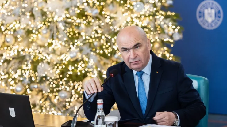 Niște monstruleți sociopați care se pregătesc să fure Crăciunul