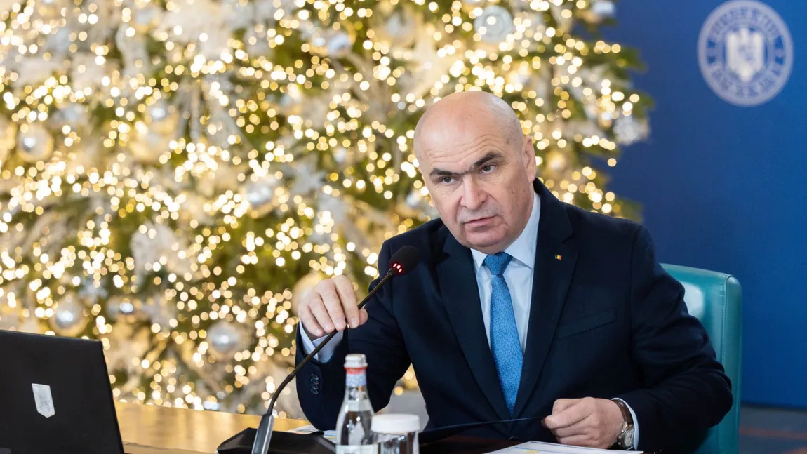 Niște monstruleți sociopați care se pregătesc să fure Crăciunul