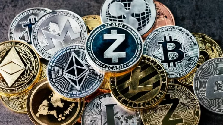 Uită de cadourile de Crăciun clasice! Criptomonedele sunt noul trend în 2025