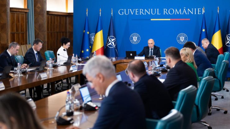 Datoria publică a României ajunge la peste 60% din PIB încă din 2025, din cauza incapacității Guvernului de a reduce deficitul bugetar