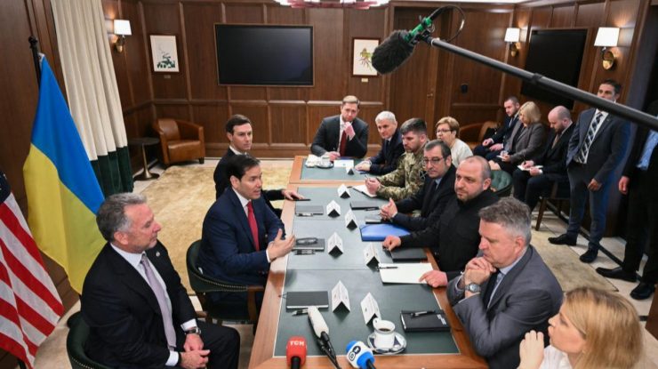 Kremlinul respinge negocieri trilaterale între Statele Unite, Ucraina și Rusia. Kirill Dmitriev: „Discuțiile se desfășoară în mod constructiv”