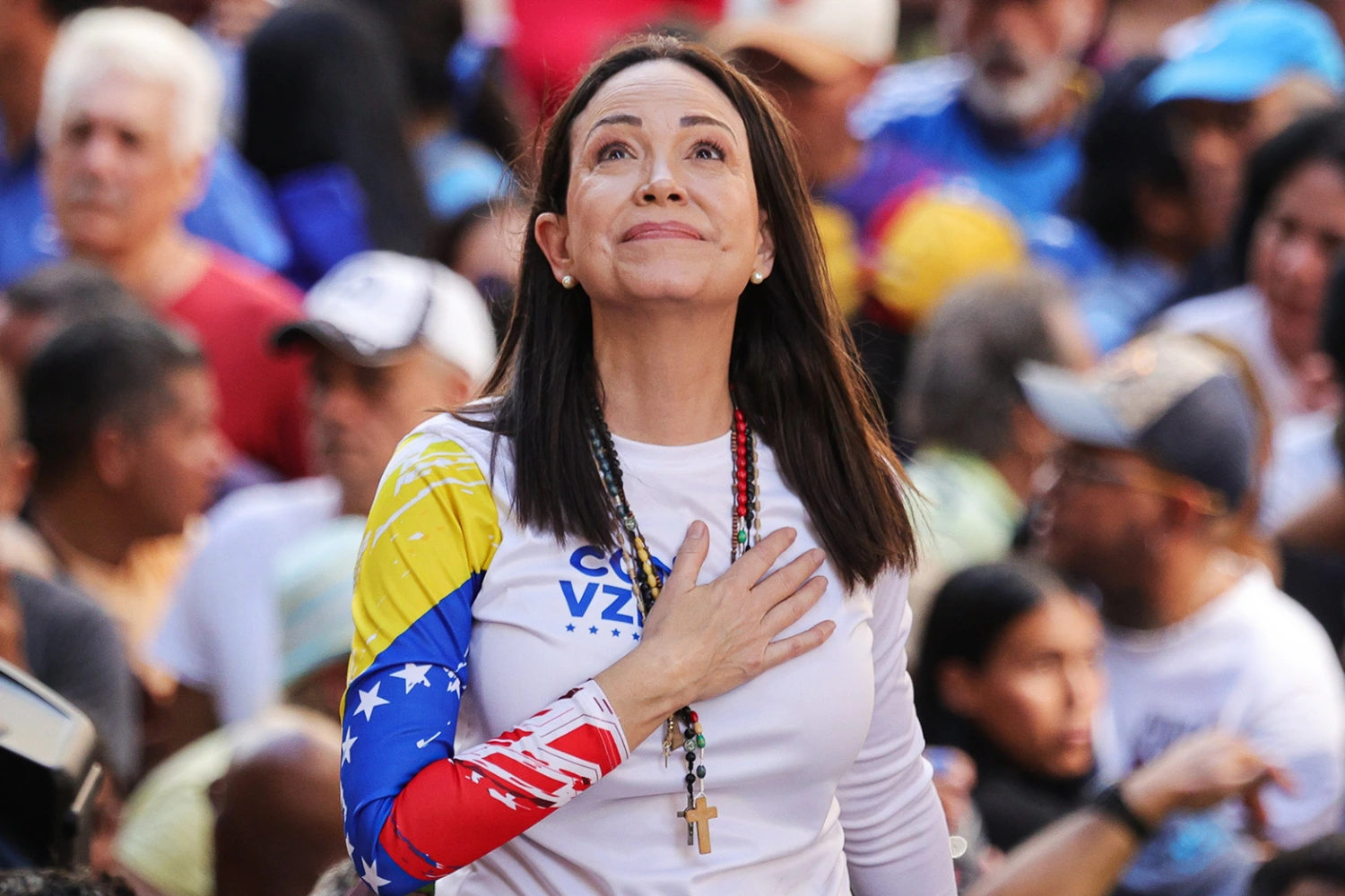 María Corina Machado, câștigătoarea Premiului Nobel pentru Pace, ratează ceremonia de decernare din cauza drumului riscant către Norvegia. Lidera opoziției din Venezuela se ascunde de Maduro de peste un an și are interdicție de călătorie