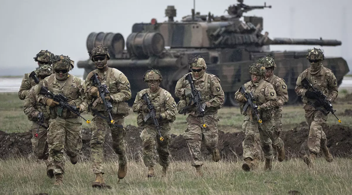 România va deveni centru de aprovizionare militară pentru Ucraina. Câmpia Turzii devine nod NATO