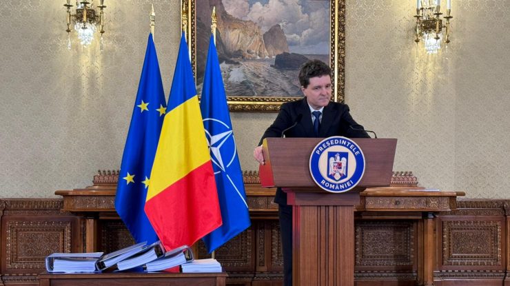 Polul suveranist se unește în Parlament pentru suspendarea lui Nicușor Dan: „Președintele și-a depășit prerogativele prin Referendumul propus pentru CSM. Reprezintă o interferență clară într-o instituție constituțională autonomă”. De câte semnături este nevoie