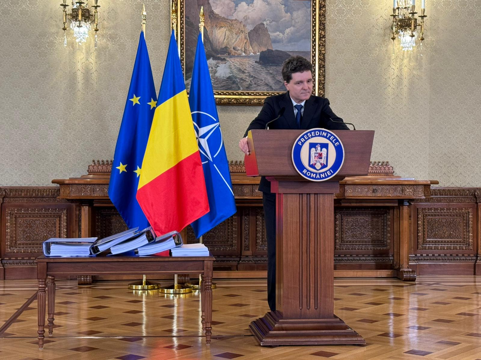 Polul suveranist se unește în Parlament pentru suspendarea lui Nicușor Dan: „Președintele și-a depășit prerogativele prin Referendumul propus pentru CSM. Reprezintă o interferență clară într-o instituție constituțională autonomă”. De câte semnături este nevoie