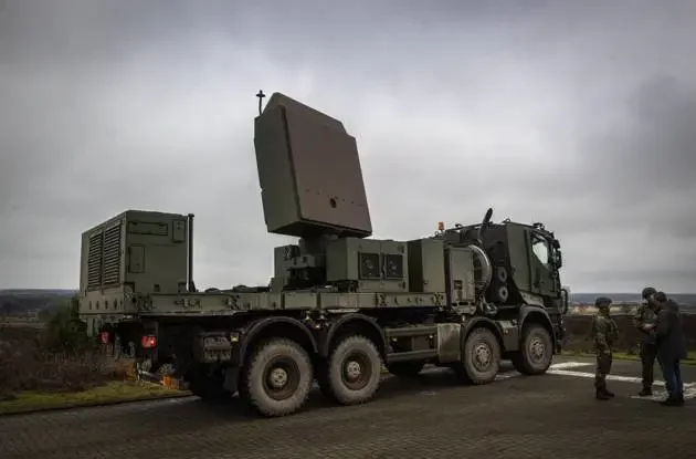 România va cumpăra radare Ground Master 200 de la Thales. Preşedintele Nicuşor Dan vizitează fabrica din Limours azi, după întâlnirea cu Emmanuel Macron