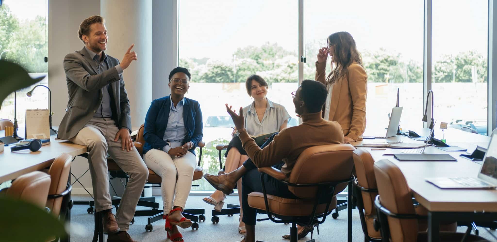 Povestitorii ies din literatură și intră în corporații. De ce companiile vor un „Storyteller”