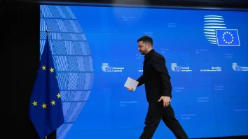 După 17 ore de negocieri dure, liderii UE au decis să abandoneze momentan ideea utilizării activelor rusești înghețate. Cum va fi finanțată Ucraina