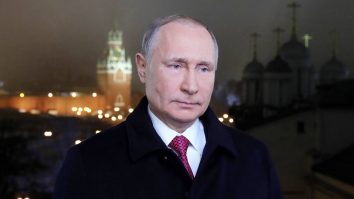 Putin și Zelenski și-au susținut discursurile de Anul Nou: „Dorim sfârșitul războiului, nu sfârșitul Ucrainei”