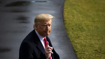 Trump amenință Canada cu tarife de 50% pentru toate avioanele vândute în SUA, acuzând blocarea certificării pentru Gulfstream