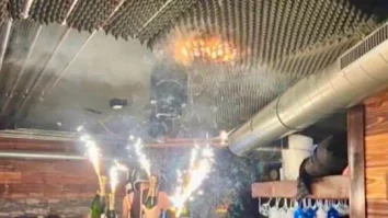 MAE afirmă că un tânăr român este crezut dispărut în urma incendiului din Elveția. Ce se știe despre tragedia din barul Le Constellation