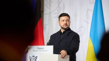Zelenski spune că „aliații europeni nu i-au oferit garanții de securitate ferme pentru Ucraina”. Declarațiile sale vin la o zi după reuniunea „Coaliției Voinței” de la Paris