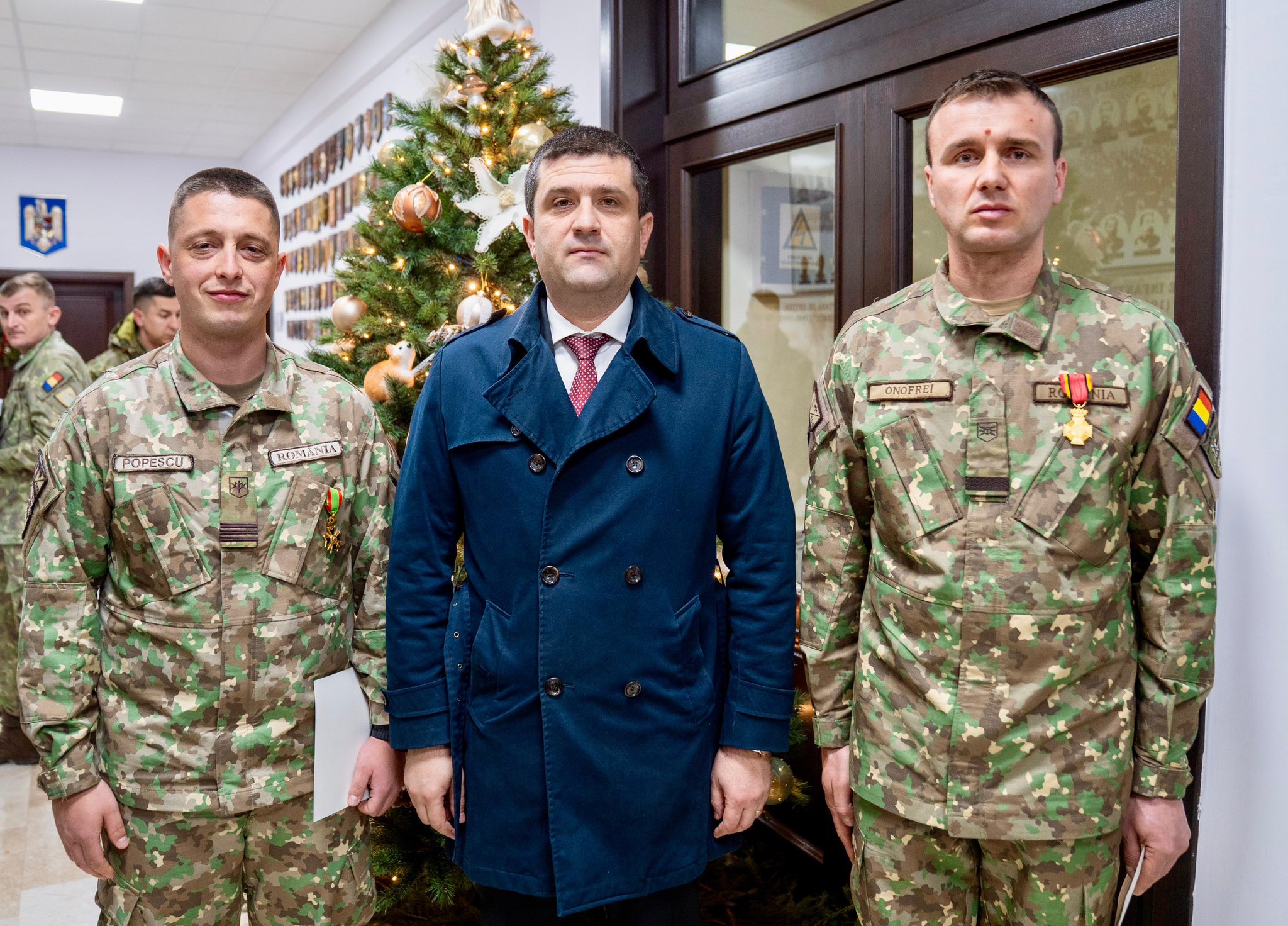 Ministrul Apărării, Radu Miruţă, a declarat că 1.000 de militari voluntari vor fi pregătiţi în 2026. Aceştia vor primi 27.000 de lei la finalul stagiului de patru luni