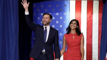 Usha Vance, soția Vicepreședintelui american JD Vance, este însărcinată pentru a patra oară