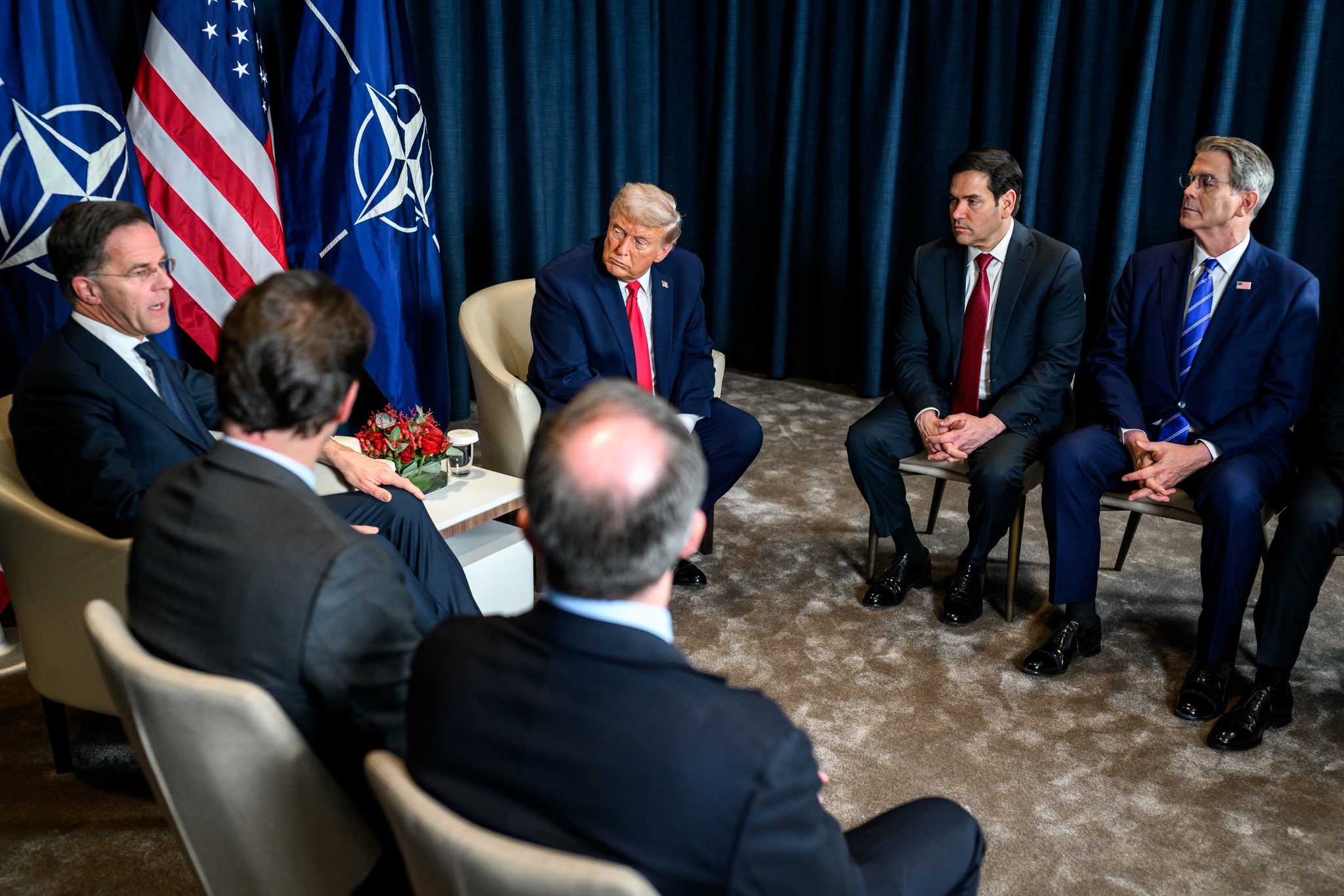 Mark Rutte: „Nu am discutat cu Trump dacă Groenlanda va rămâne sub suveranitatea Danemarcei”