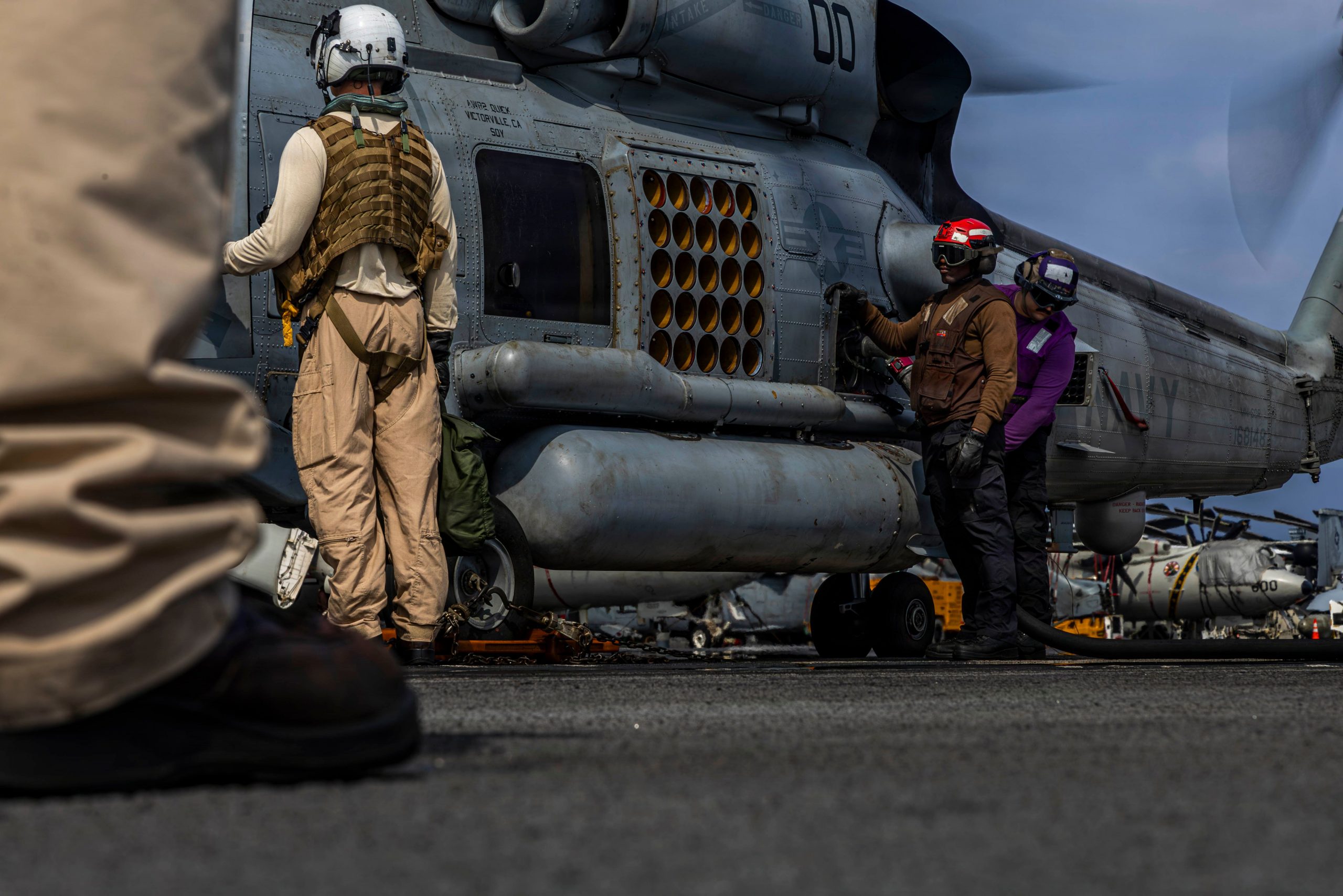 Statele Unite organizează „exerciții de pregătire”  în Orientul Mijlociu. Donald Trump: „În acest moment, o altă flotă frumoasă se îndreaptă către Iran”