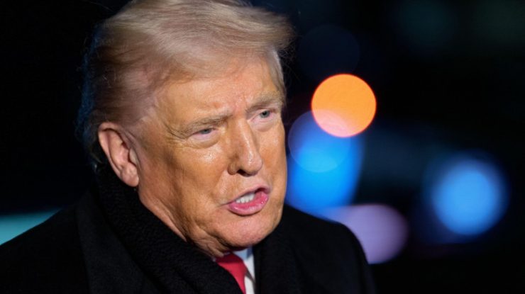 Trump confirmă desfășurarea unei flote masive americane spre Iran: „Avem multe nave pe drum”