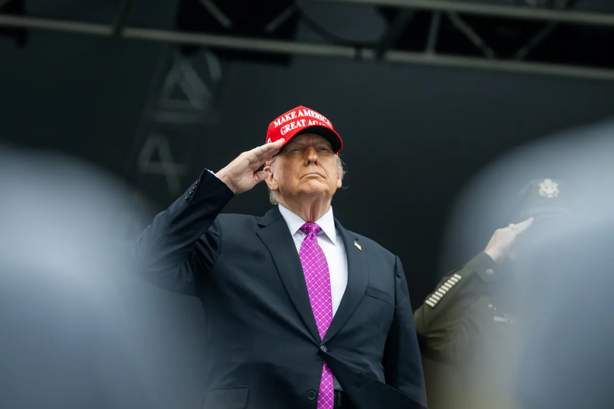 Trump a anunțat cel mai mare buget militar din istoria Statelor Unite: „Ne va permite să construim armata de vis care va asigura SIGURANȚA și SECURITATEA”