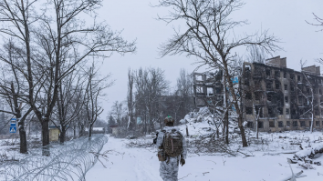 Rusia a lăsat peste 1 milion de oameni fără curent și apă în 2 regiuni ucrainene. Autoritățile afirmă că a fost „prima pană totală de curent din întreaga regiune din ultimii ani”