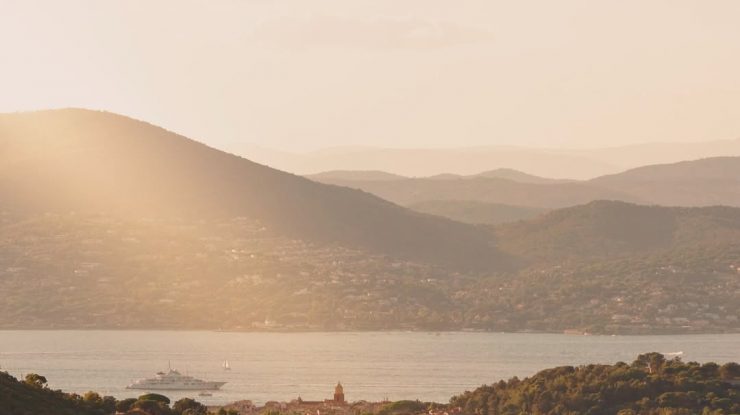 Sezonul 4 al serialului „The White Lotus” va fi filmat într-un castel de lux din Saint-Tropez