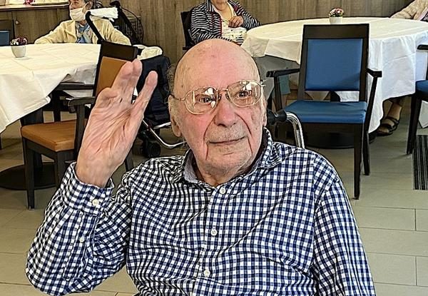 Jean Cussac, una dintre „vocile de aur” de la Disney, a murit la 103 ani în Franța