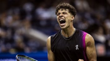 Ben Shelton se califică în „sferturi” la Australian Open