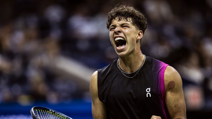 Ben Shelton se califică în „sferturi” la Australian Open