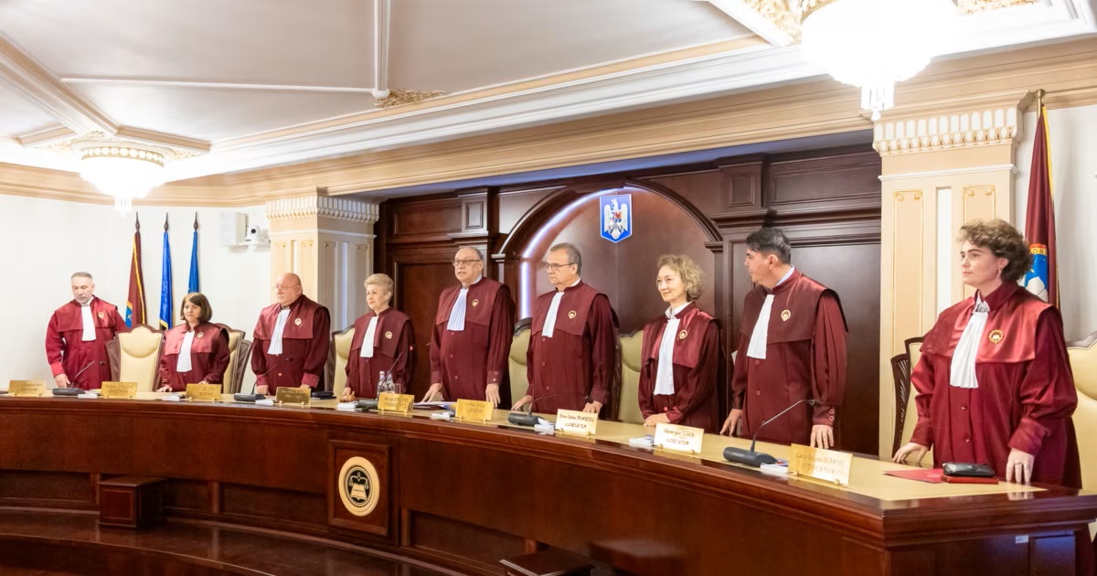 CCR a amânat pentru a patra oară verdictul privind Reforma Pensiilor Magistraților. Toni Neacșu, fost judecător CSM: „Cred că îl încurcă foarte mult pe domnul Bolojan, cel puțin la nivel de imagine”