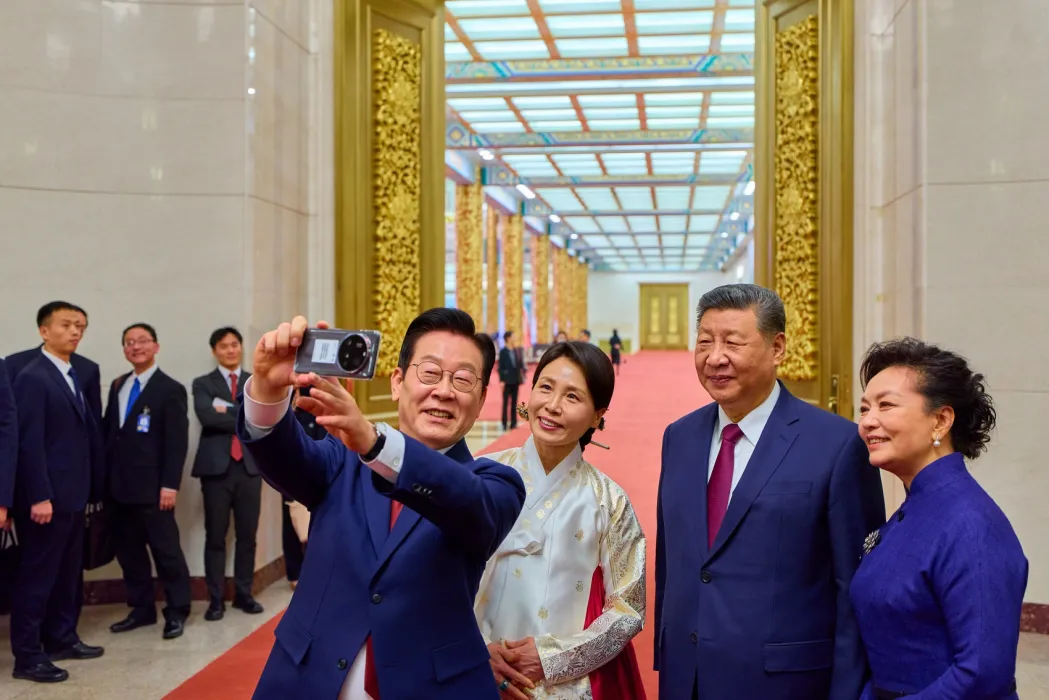 „China poate media pacea dintre Coreea de Nord și Coreea de Sud”, afirmă Președintele sud-coreean Lee. Xi Jinping: „Vorbitul e ușor, acțiunea e mai dificilă”