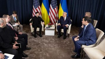 Ucraina, Rusia și SUA participă astăzi, în Abu Dhabi, la primele negocieri trilaterale de la invazia rusă din 2022. Trump: „Putin și Zelenski vor un acord de pace”
