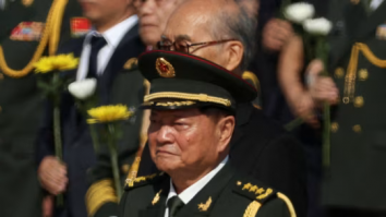 Un general de rang înalt din China este acuzat că a divulgat secrete nucleare Statelor Unite