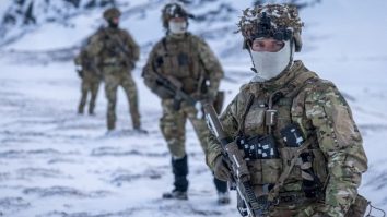 Franța cere un exercițiu NATO în Groenlanda și se declară „pregătită să participe”