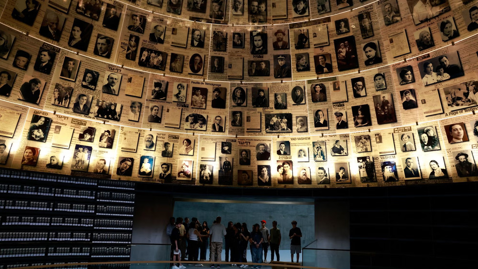 Ziua Internațională de Comemorare a Holocaustului marchează astăzi 81 de ani de la eliberarea lagărului Auschwitz-Birkenau