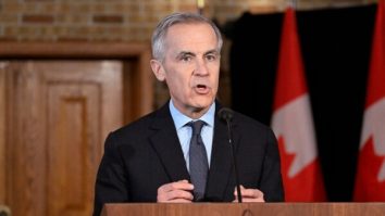 Mark Carney respinge acuzațiile lui Trump privind acordul de liber schimb cu China, după ce Președintele SUA a amenințat Canada cu tarife de 100%