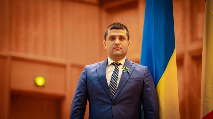 Ministrul Apărării – dezarmant de prost