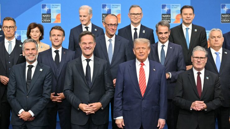 Trump critică dur NATO, într-un nou mesaj pe Truth Social: „Rusia și China nu se mai tem de NATO, ci doar de Statele Unite. NATO nu ar fi alături de SUA dacă am avea cu adevărat nevoie”